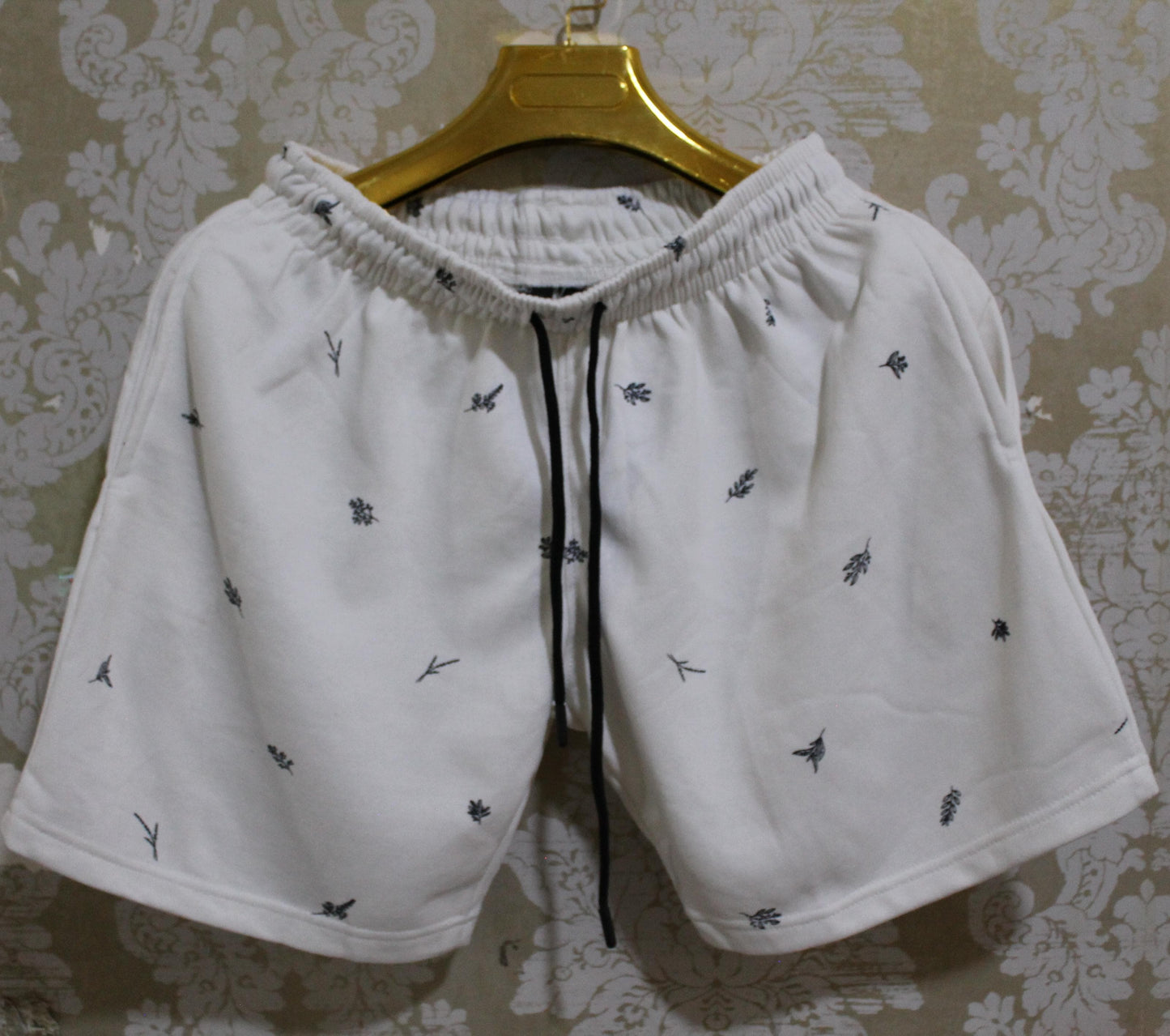 Leafy Pattern Men's Summer Fashion Shorts - El Manio